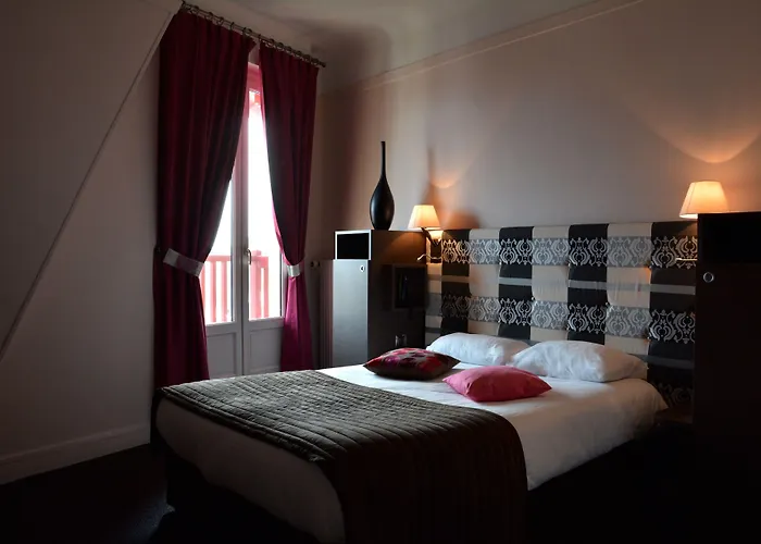 Des Bains Отель 3*