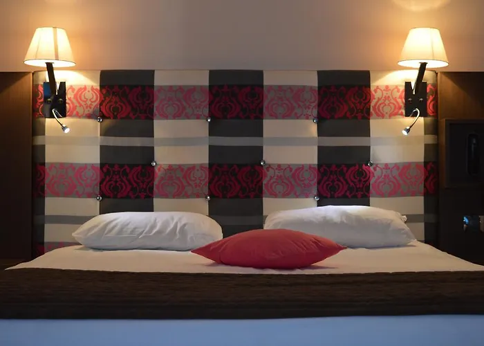 Des Bains Отель 3*