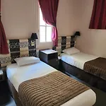 Hotel Des Bains 3*