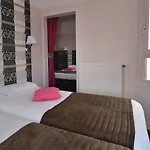 Hotel Des Bains 3*