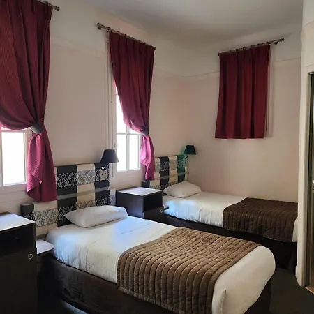 Des Bains מלון 3*