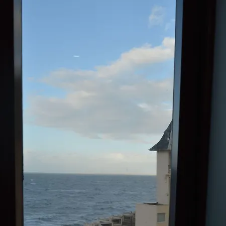 Des Bains Hotel 3*
