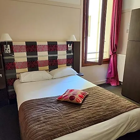 Des Bains Hotel 3*