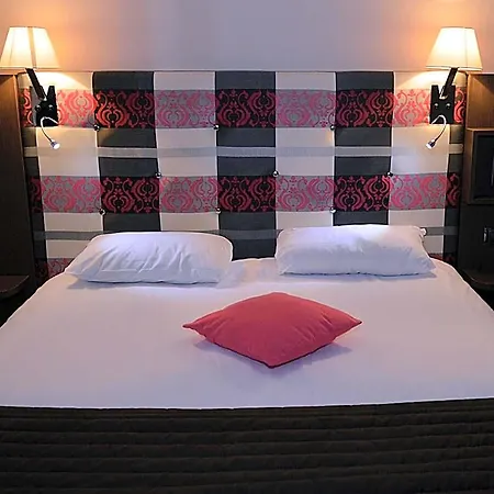 Des Bains Hotel 3*