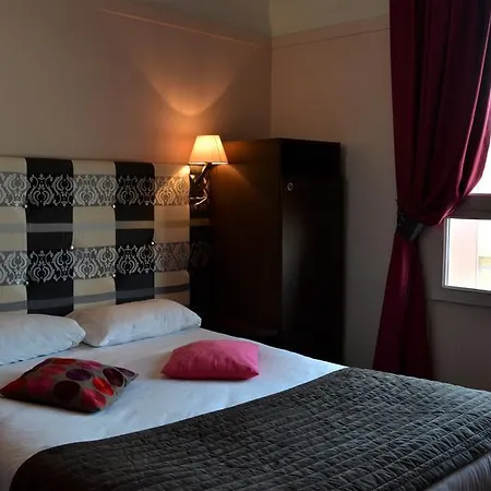 Hotel Des Bains 3*